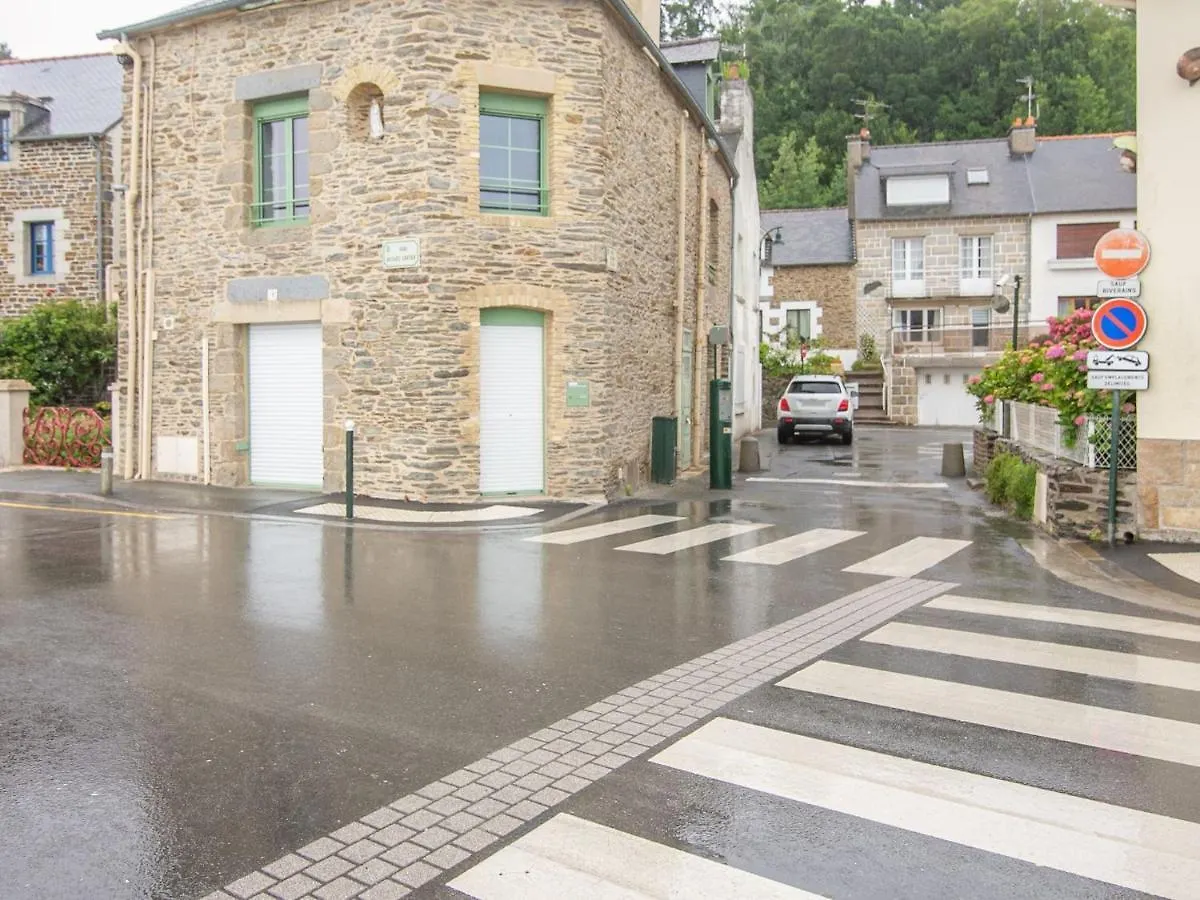 Apartment Le Point Du Jour 1 By Interhome Cancale