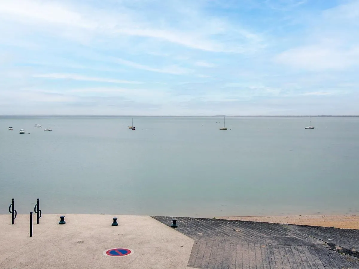 Apartment Le Point Du Jour 1 By Interhome Cancale
