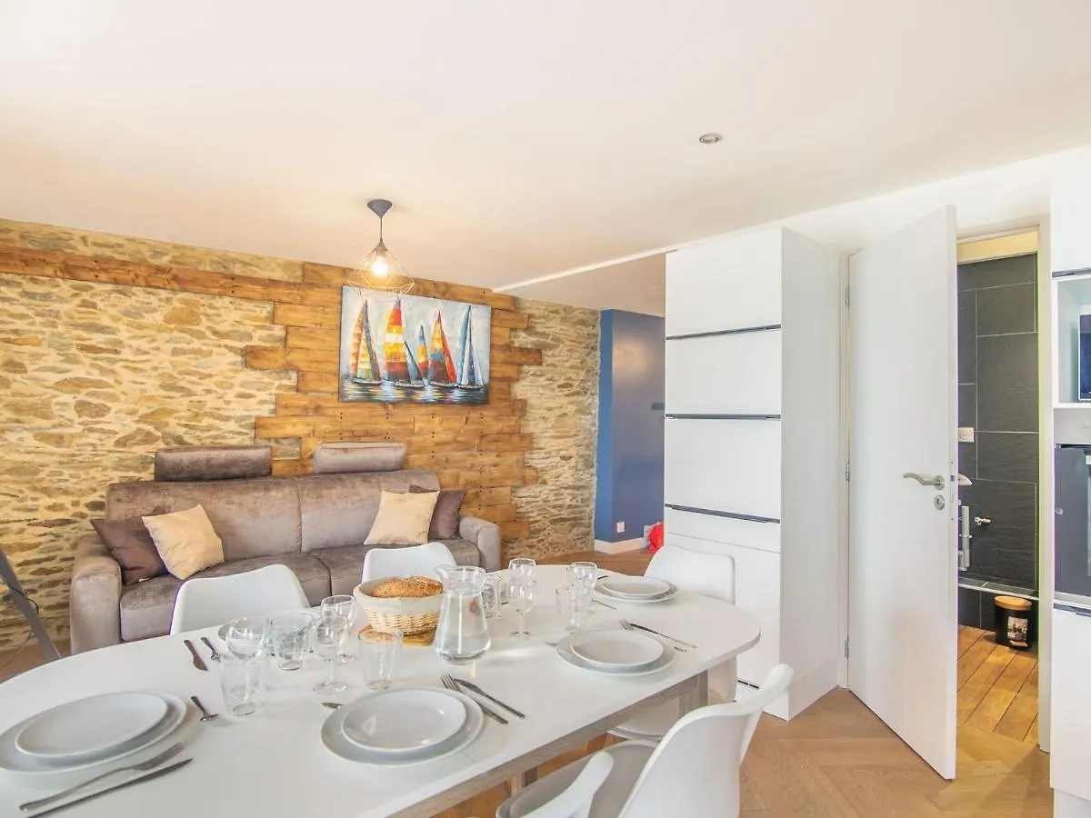 Apartment Le Point Du Jour 1 By Interhome Κανκάλ